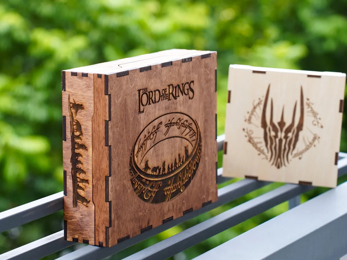 Personalised Engraved Wooden Gift Box — Keepsake Box for Resin Lamps