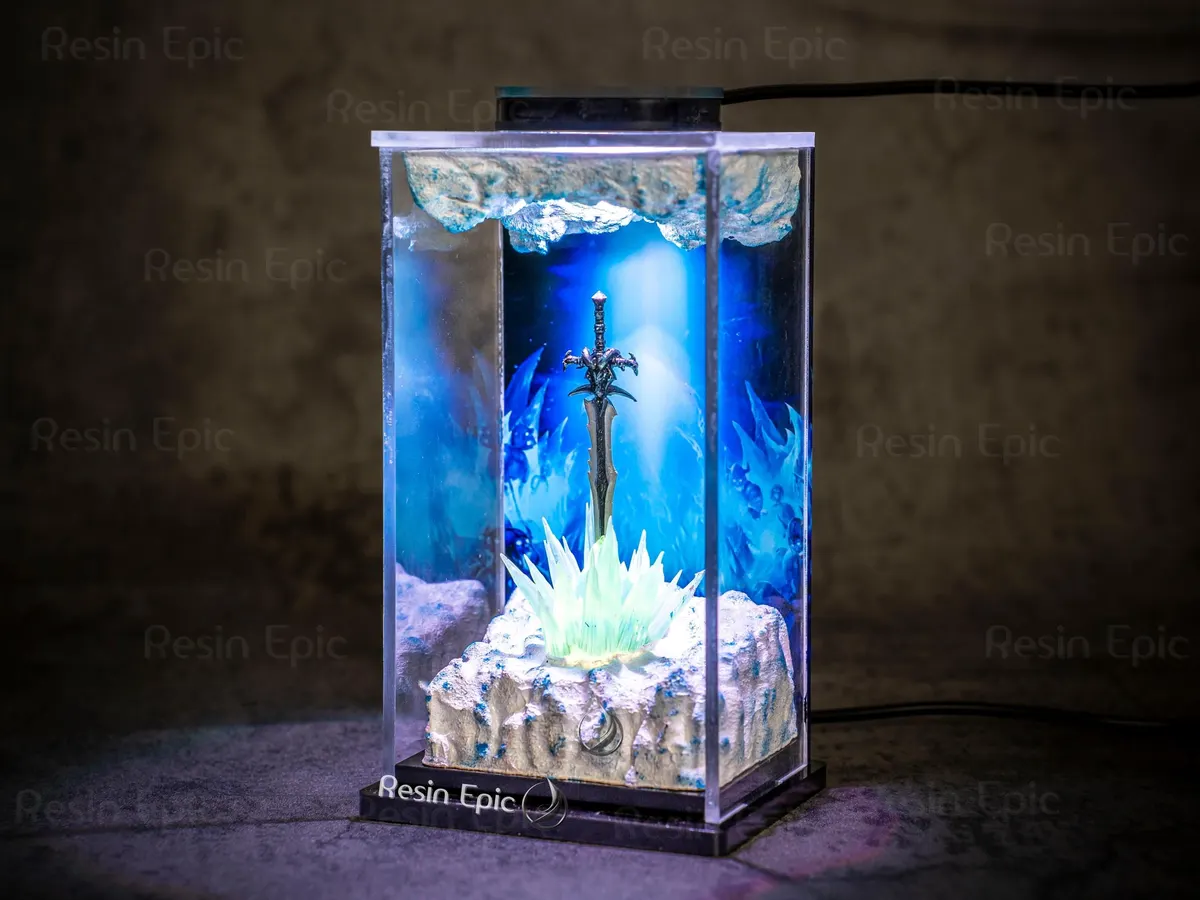 Frostmourne Sword Night Light — Lich King Blade and Firelink Greatsword Lamp
