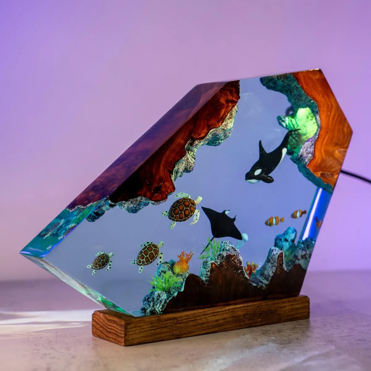 Killer Whale Pod Lamp
