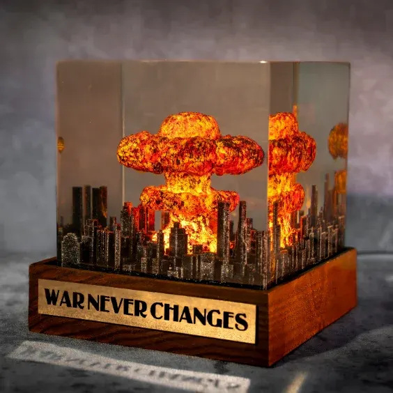 Custom branded diorama lamp